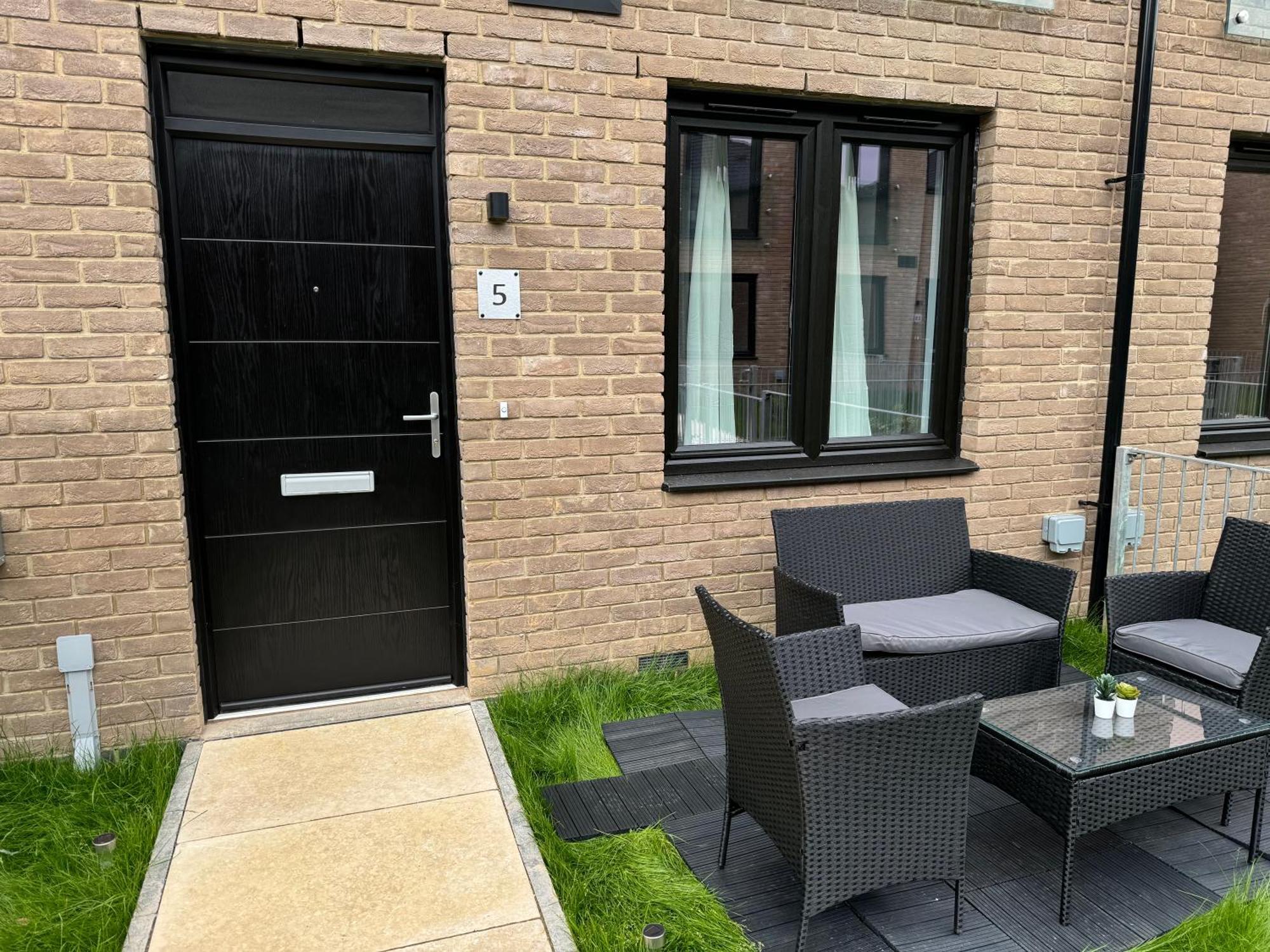 Brand New Flat 5 With Free Parking And Fast Wifi York Exterior foto